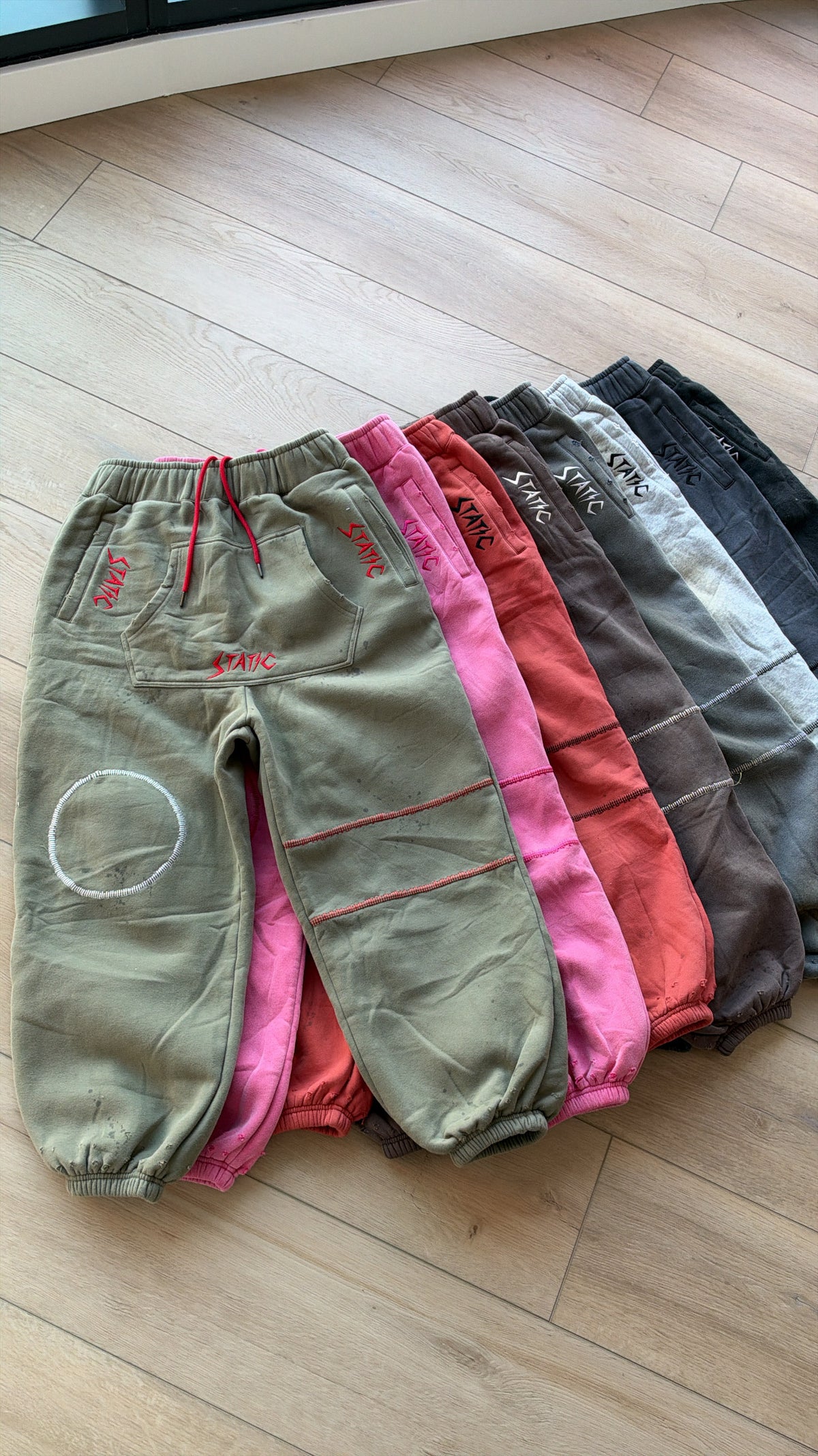 “SLEEZE” SWEATS